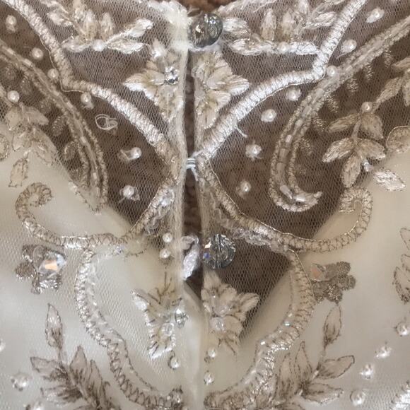 GALINA Wedding Dress Size 8 - Picture 7 of 16